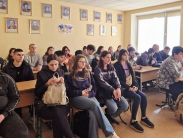 День пам’яті жертв геноциду кримсько-татарського народу був темою обговорення / The Day of Remembrance for the Victims of the Crimean Tatar Genocide Was the Topic of Discussion