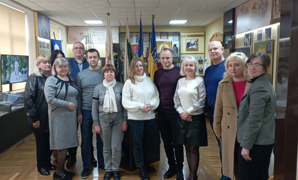Етапи 100-літнього поступу Університету у майбутнє: знайомство продовжується