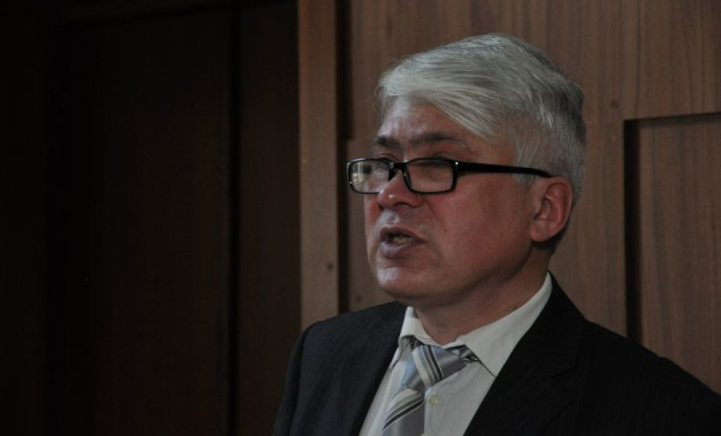 Кафедра післядипломної освіти лікарів-ортодонтів УМСА запросила у ці березневі дні в Академію відомих літераторів, краєзнавців