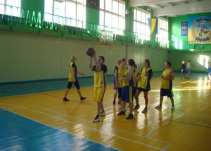 Секція спортивного удосконалення з баскетболу