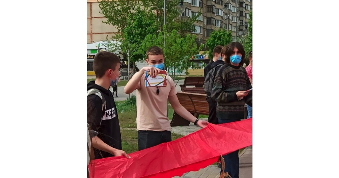 Всесвітній День пам'яті померлих від СНІДу: здобувачі освіти приєднались до експрес-тестування