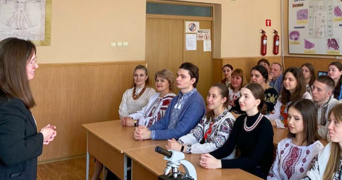 День вишиванки: студенти слухали про історію. свята / Vyshyvanka Day: Students Learn About the History of the Tradition