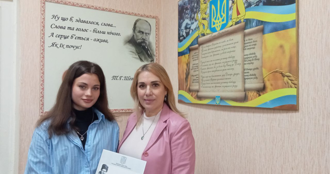 Відзнаки на інтелектуальному рівні знавцям української мови і літератури – студентам та викладачам ПДМУ, переможцям міжнародного конкурсу