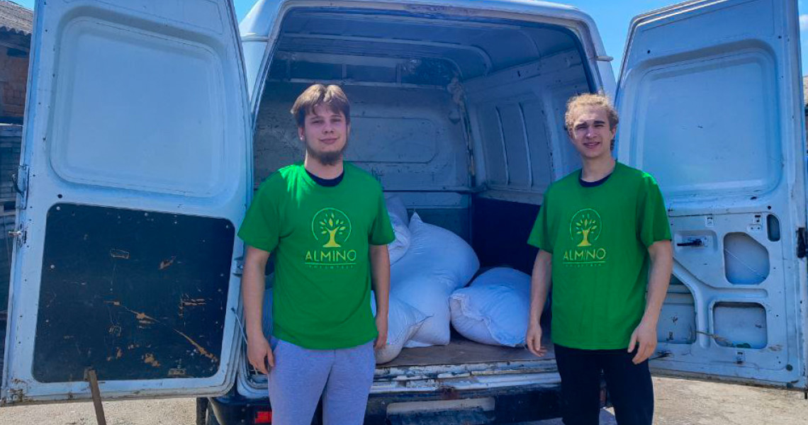 Волонтери «Almino» СП ПДМУ прийшли на допомогу пункту перетримки тварин / “Almino” Volunteers from PSMU Support Animal Shelter