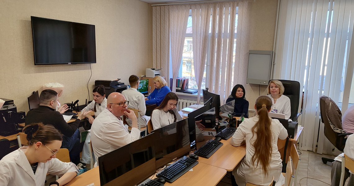Проміжне оцінювання лікарів-інтернів: підбиття підсумків / Interim assessment of medical interns: summarizing the results