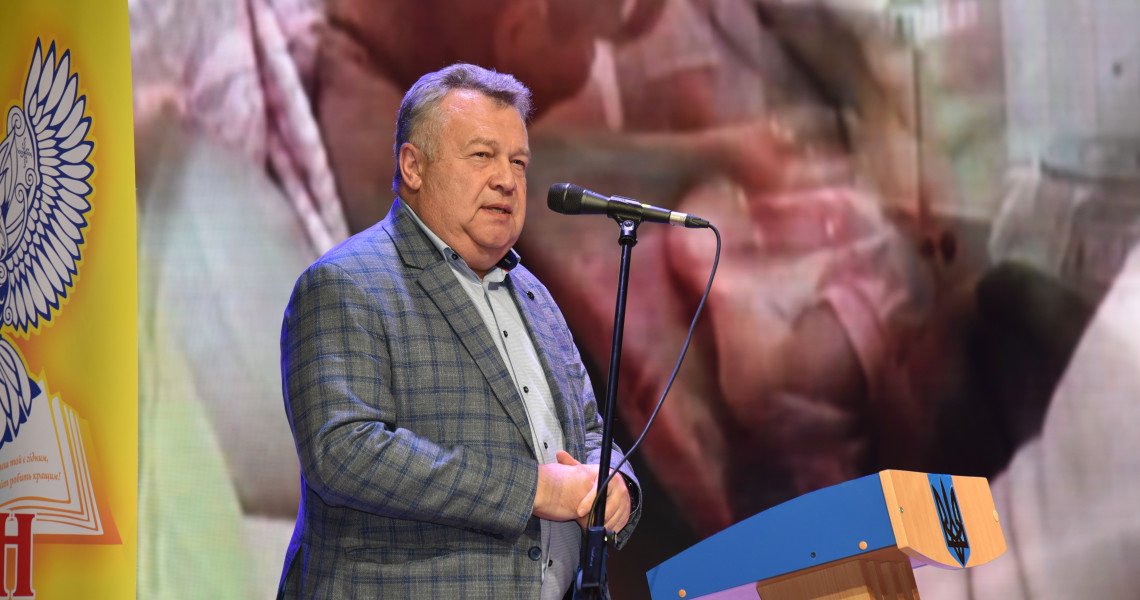 ЗВО ПДМУ представляв рідну АЛЬМА МАТЕР на обласному семінарі-практикумі «Освітня експіріенс-платформа: наукові МАНдрівки»: репортаж з місця події