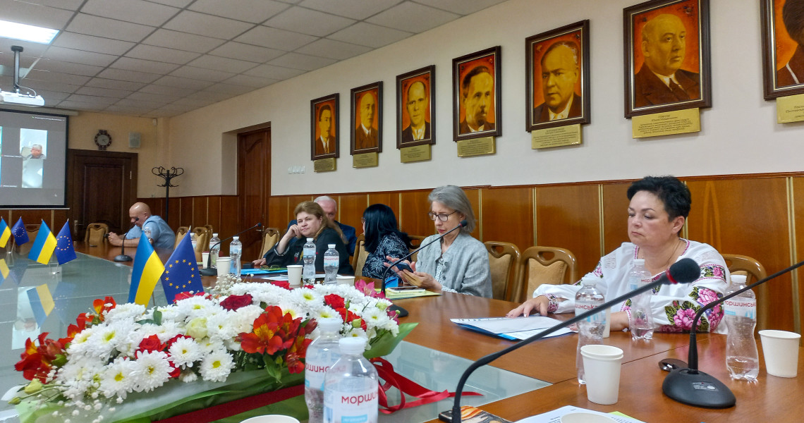 День наукових звершень: успішні захисти дисертацій в ПДМУ / A Day of Scientific Achievements: Successful Dissertation Defenses at PSMU