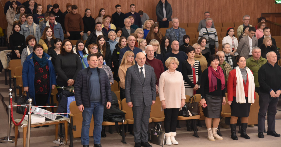 Відділ управління освітньо-виховною та гуманітарною роботою повідомляє / The Department of Educational and Extracurricular Activities and Humanities announces