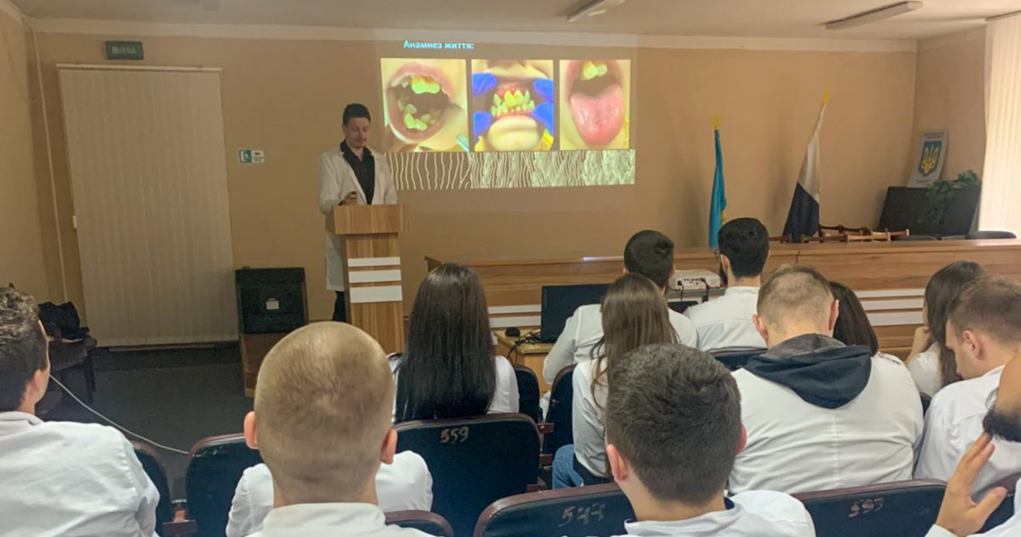 Завершення циклу клінічних конференцій на кафедрі терапевтичної стоматології / Completion of the cycle of clinical conferences at the Department of Therapeutic Dentistry
