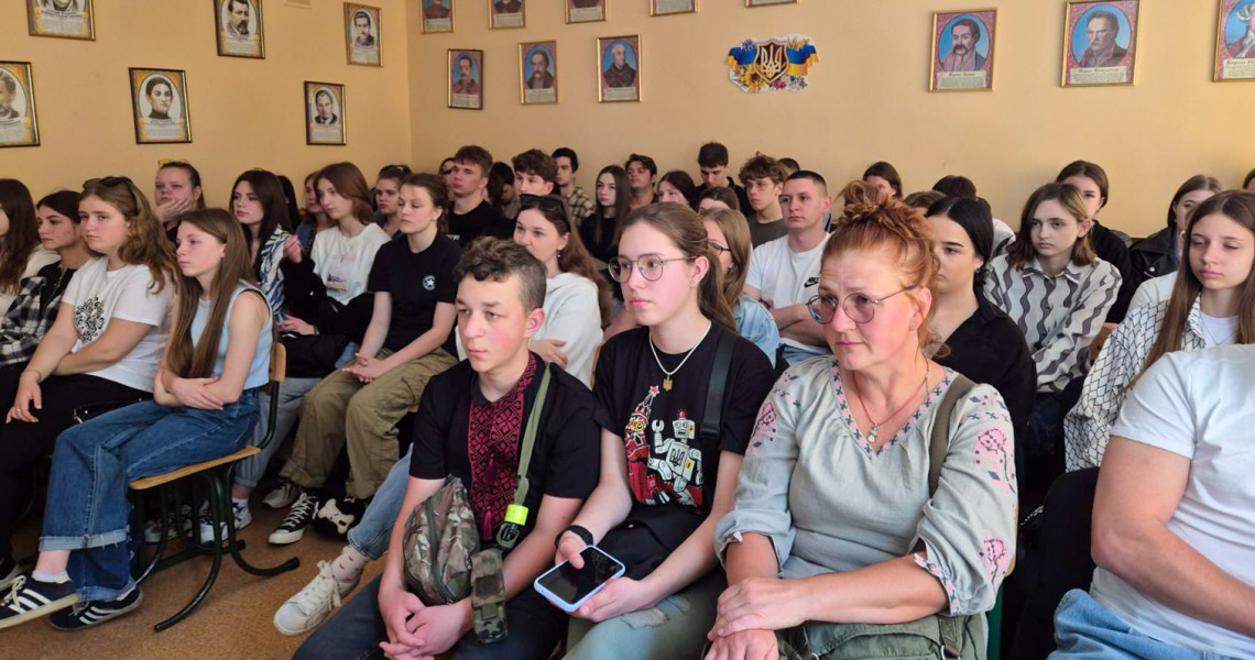 Пам’яті героїв України! / In Memory of Ukraine's Heroes!