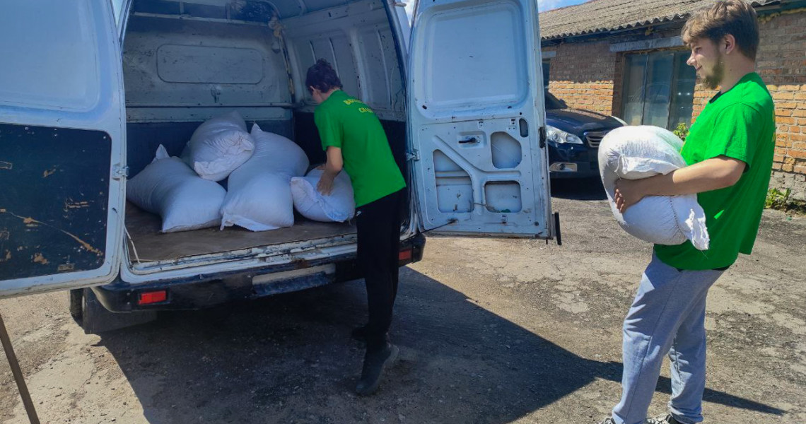 Волонтери «Almino» СП ПДМУ прийшли на допомогу пункту перетримки тварин / “Almino” Volunteers from PSMU Support Animal Shelter