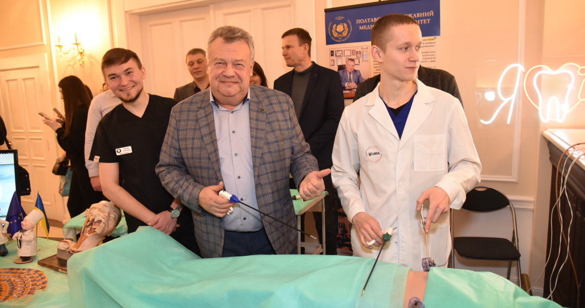 ЗВО ПДМУ представляв рідну АЛЬМА МАТЕР на обласному семінарі-практикумі «Освітня експіріенс-платформа: наукові МАНдрівки»: репортаж з місця події