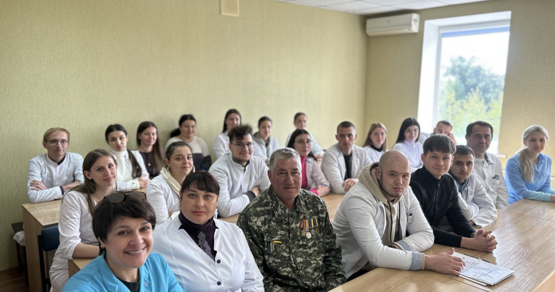 Імена тих, хто обирає хрест свого народу, народна пам’ять берегтиме доти, доки нам світитиме день.