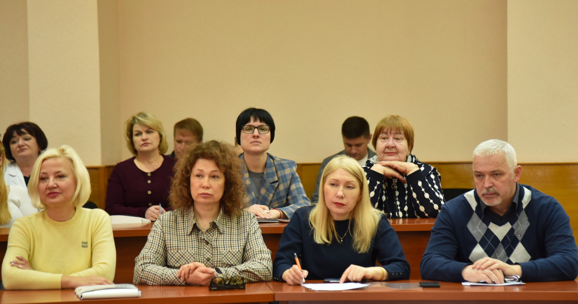 На стоматологічному факультеті відбулося чергове засідання Вченої ради: кого заслухали та що обговорили