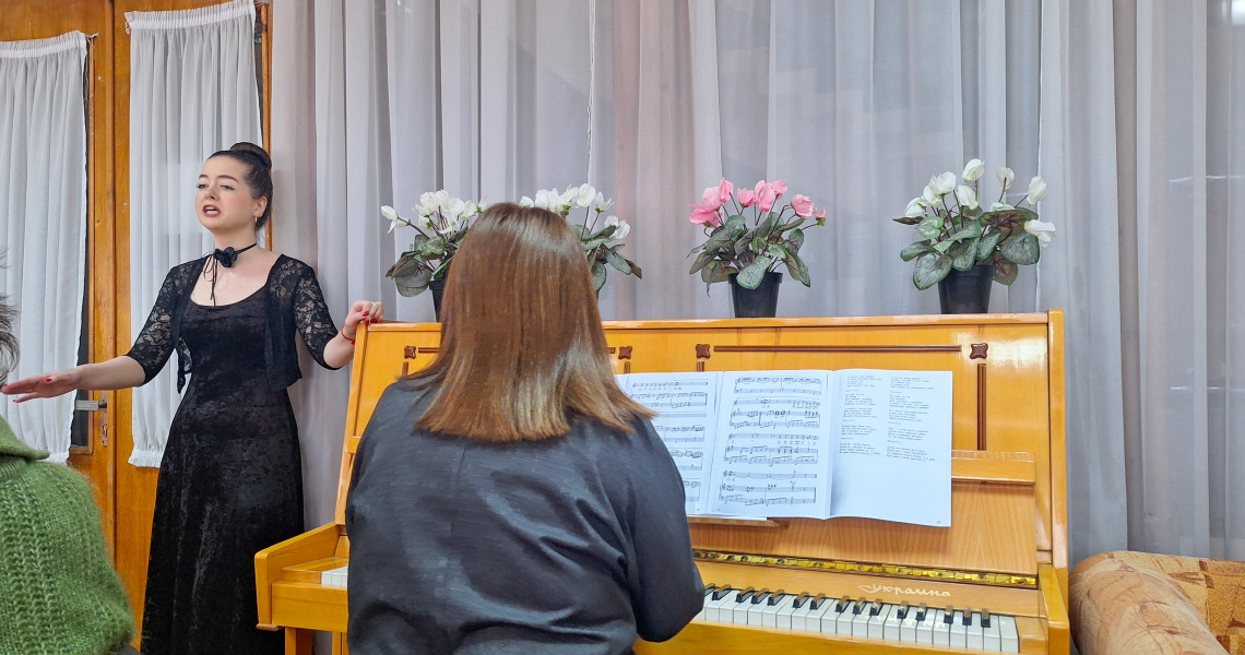 Все, що робить нас кращими: до 95-річчя Ліни Костенко / Everything that makes us better: celebrating Lina Kostenko’s 95 Anniversary