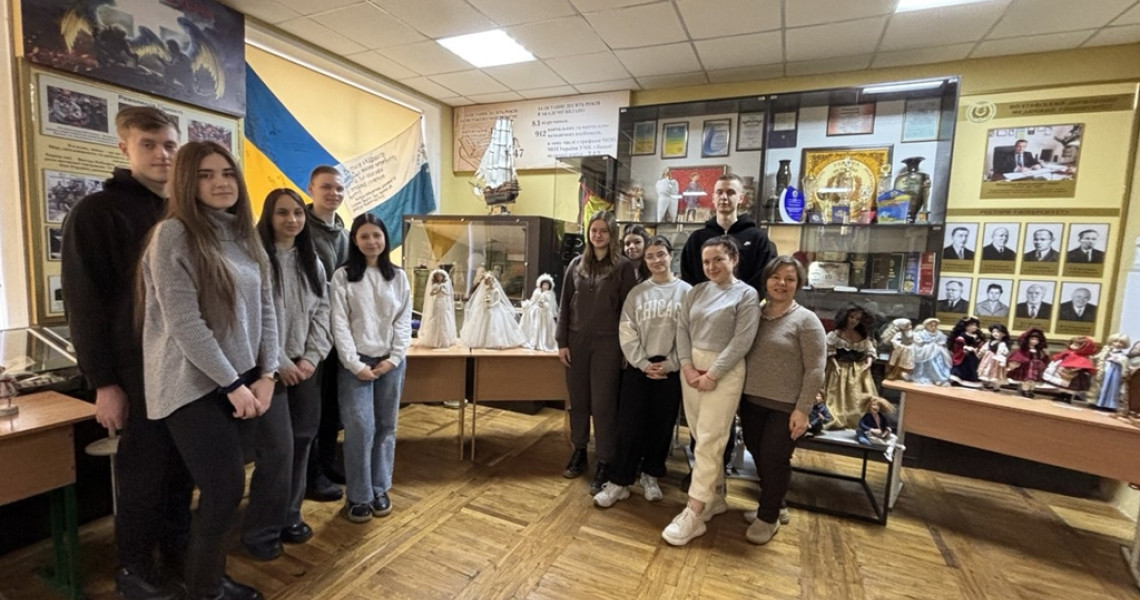 Студенти відкривають магію лялькового мистецтва / Students Discover the Magic of Puppet Art