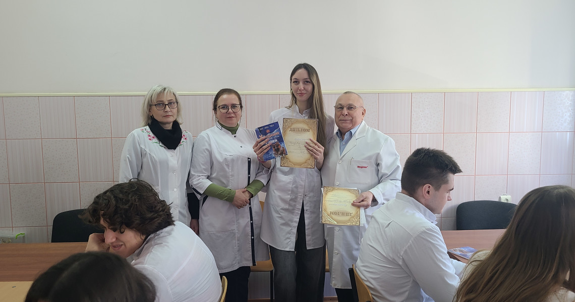 Майбутні дитячі стоматологи змагалися за звання кращого хірурга! / Future pediatric dentists competed for the title of the best surgeon!