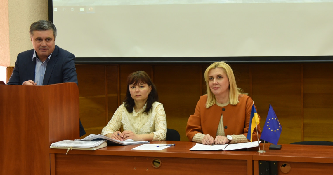 На стоматологічному факультеті відбулося чергове засідання Вченої ради: кого заслухали та що обговорили