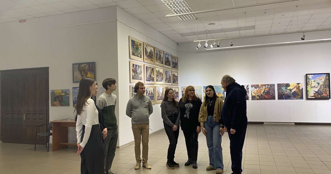 Знайомство студентів ПДМУ з Полтавським художнім музеєм, Галереєю мистецтв імені Миколи Ярошенка