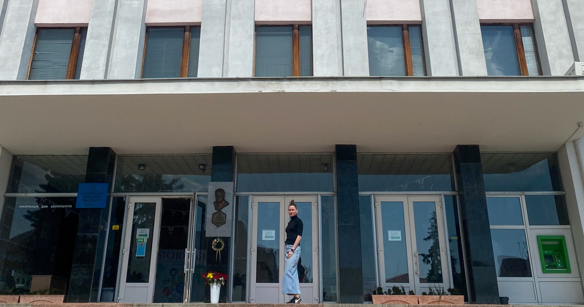 Тривають  українознавчо-лінгвістичні наукові пошуки / Ukrainian Studies and Linguistic Research Continues