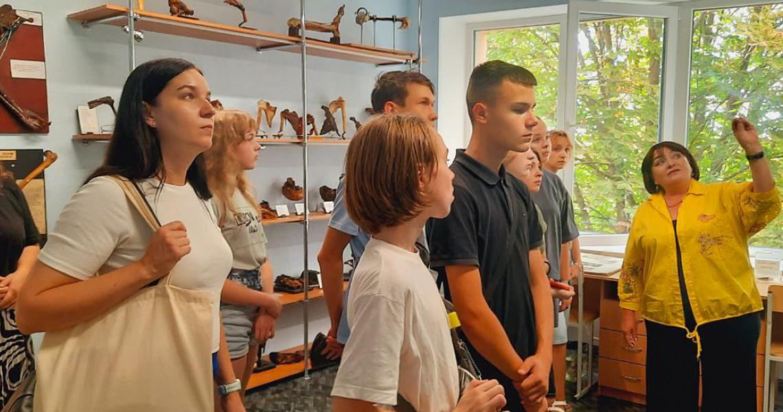 Підлітки з тимчасово окупованих територій у музеях ПДМУ починають мріяти про професію лікаря