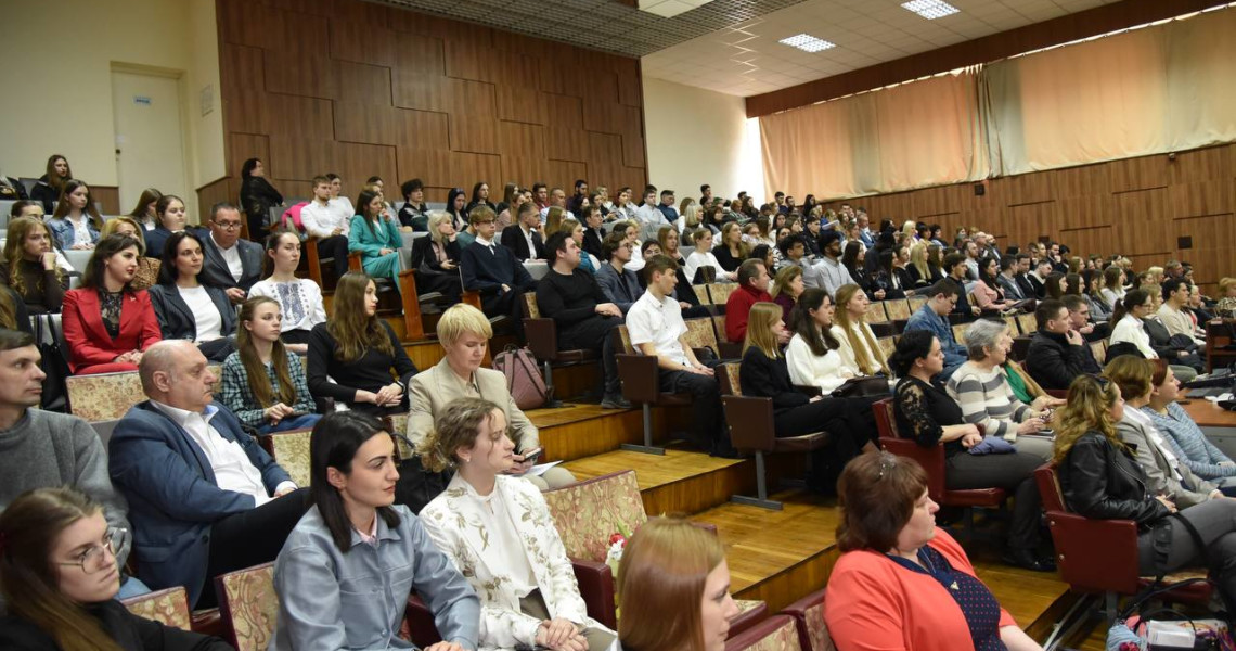 Історія студентського наукового товариства ПДМУ - це жива хроніка ідей, ініціатив та досягнень молодих науковців