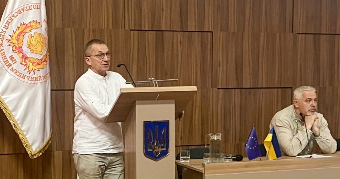 Лікарі-отоларингологи розглянули низку важливих питань діагностики та лікування у воєнний час / ENT physicians addressed key diagnostic and treatment issues during wartime