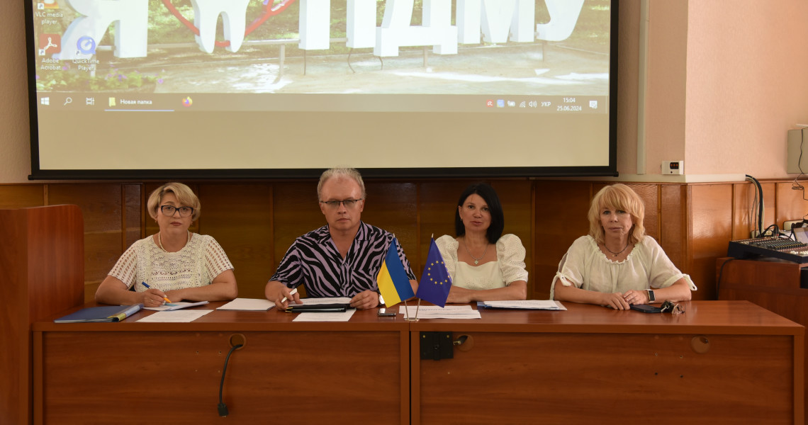 На підсумковому засіданні вченої ради Навчально-наукового інституту післядипломної освіти Полтавського державного медичного університету підбили підсумки та обговорили нагальні питання