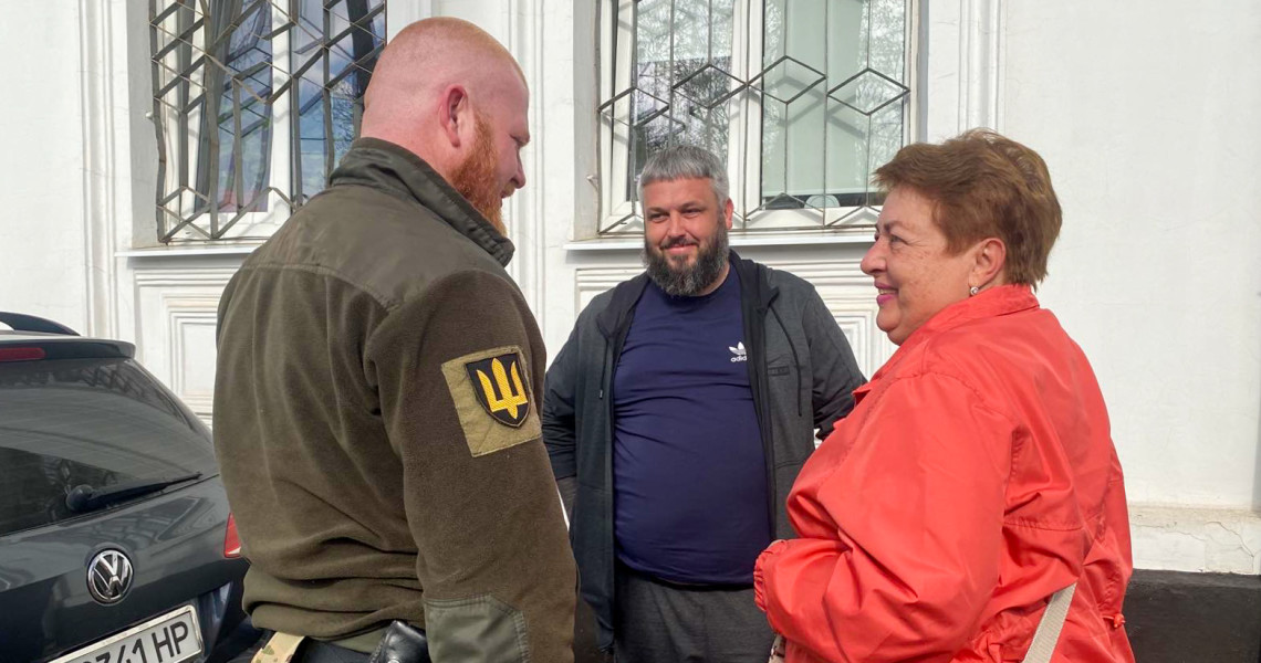 Волонтерський захід до Великодня на допомогу захисникам і захисницям України / Volunteer Easter Event in Support of Ukraine’s Defenders