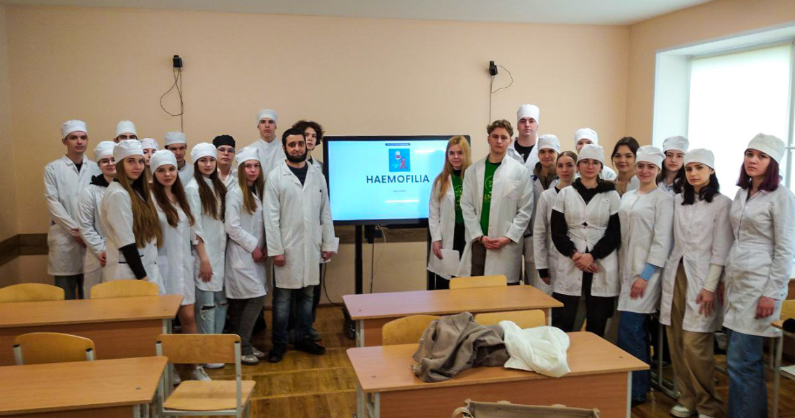 Заради позитивних змін! Волонтерський загін Студентського парламенту «Almino»  ПДМУ звітує / For positive change! The "Almino" volunteer group of the Student Parliament at PSMU reports