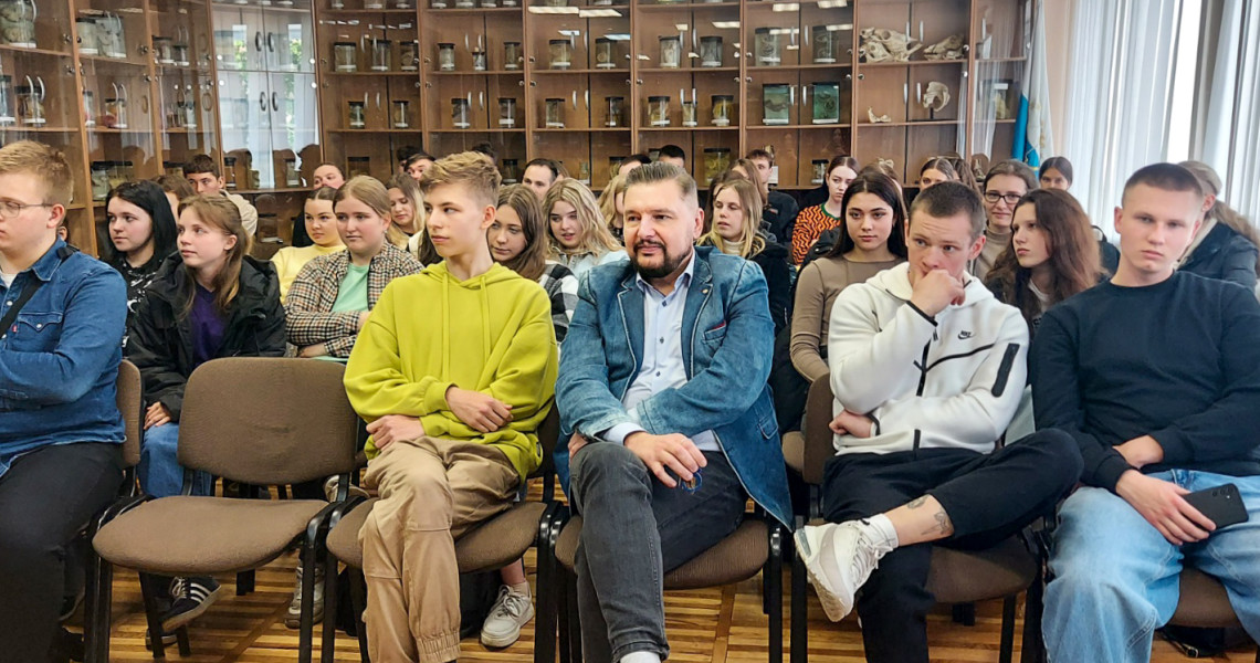 Omnius sapientissimus - вікторина для сміливих та розумних! / Omnius Sapientissimus – A Quiz for the Brave and Bright!