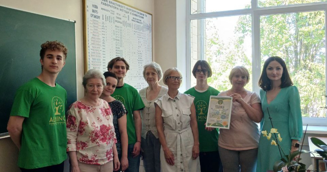 Подяки за співпрацю та підтримку висловлюють волонтери «Almino” від Студентського парламенту ПДМУ