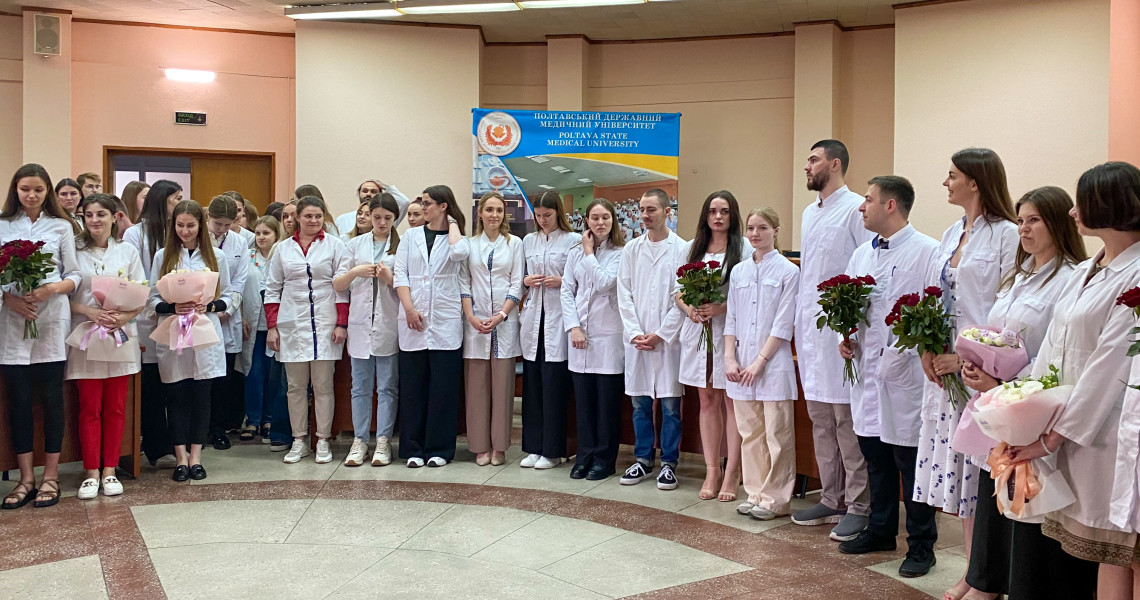 Завершення атестації: лікарі-інтерни ПДМУ з медицини невідкладних станів та внутрішніх хвороб успішно склали іспити
