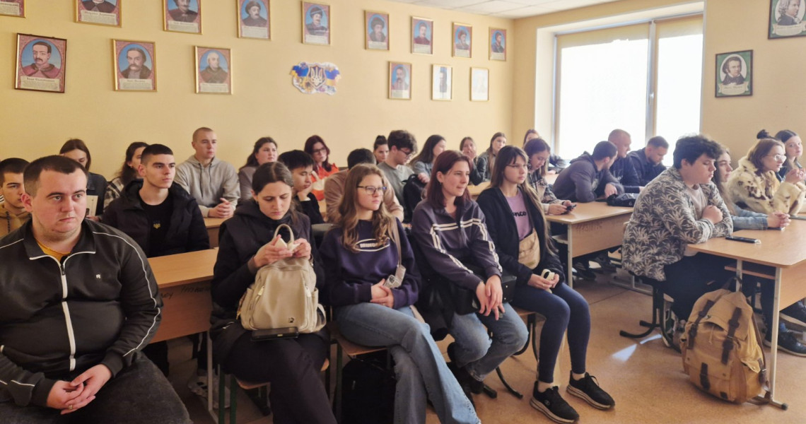 День пам’яті жертв геноциду кримсько-татарського народу був темою обговорення / The Day of Remembrance for the Victims of the Crimean Tatar Genocide Was the Topic of Discussion