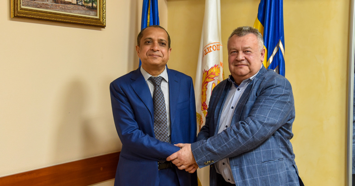 Офіційний робочий візит Й. В. Пана Раві Шанкар, Посла Індії в Україні, до Полтавського державного медичного університету