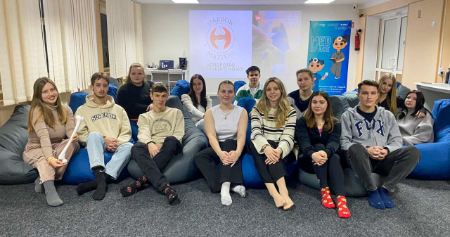 Лекція у Medspace: студентам ПДМУ про донорство кісткового мозку / Lecture at Medspace: PSMU students learn about bone marrow donation