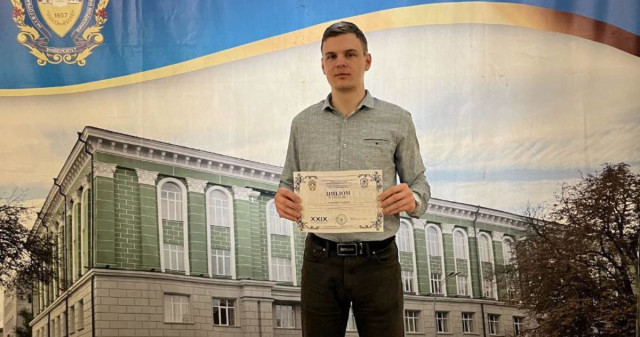 Актуальні проблеми ендокринології були успішно представлені у наукових роботах студента ПДМУ та удостоєні диплома III ступеня